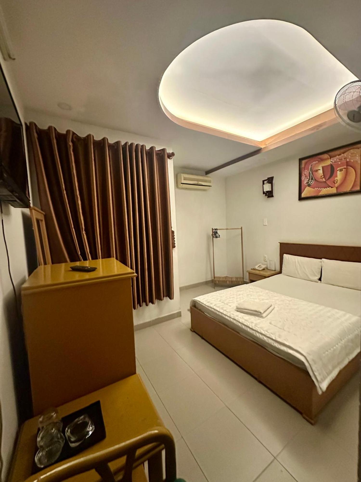 Ngoc Hoa Mai Hotel Ho Chi Minh City Bagian luar foto